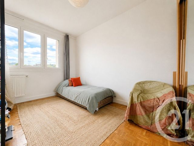 Appartement F3 &agrave; vendre - 3 pi&egrave;ces - 57 m2 - St Maur Des Fosses - 94 - ILE-DE-FRANCE