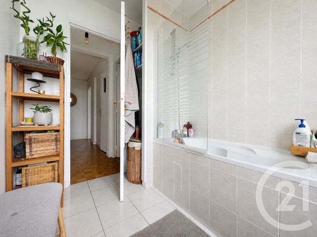 Appartement F3 &agrave; vendre - 3 pi&egrave;ces - 57 m2 - St Maur Des Fosses - 94 - ILE-DE-FRANCE