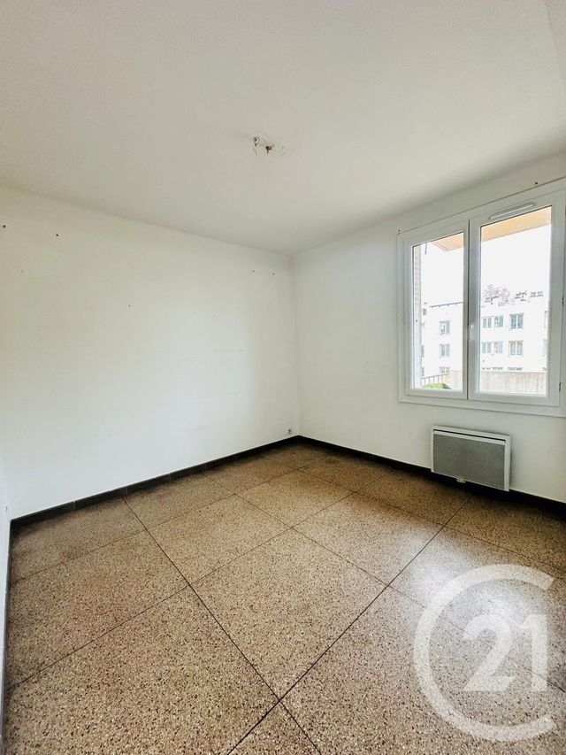 Appartement F4 &agrave; vendre - 4 pi&egrave;ces - 76,79 m2 - Marseille - 13004 - PROVENCE-ALPES-COTE-D-AZUR