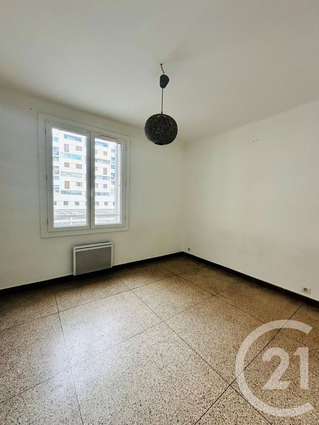 Appartement F4 &agrave; vendre - 4 pi&egrave;ces - 76,79 m2 - Marseille - 13004 - PROVENCE-ALPES-COTE-D-AZUR