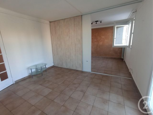 Appartement F4 à louer - 4 pièces - 69,79 m2 - Marseille - 13013 - PROVENCE-ALPES-COTE-D-AZUR