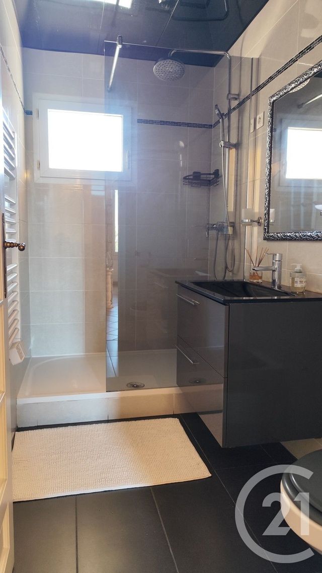 Appartement &agrave; vendre - 4 pi&egrave;ces - 69 m2 - Marseille - 13004 - PROVENCE-ALPES-COTE-D-AZUR