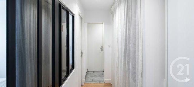 Appartement T3 &agrave; louer - 3 pi&egrave;ces - 63,42 m2 - Marseille - 13004 - PROVENCE-ALPES-COTE-D-AZUR