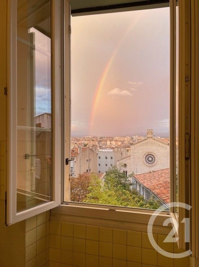 Appartement F3 &agrave; louer - 3 pi&egrave;ces - 99,42 m2 - Marseille - 13006 - PROVENCE-ALPES-COTE-D-AZUR