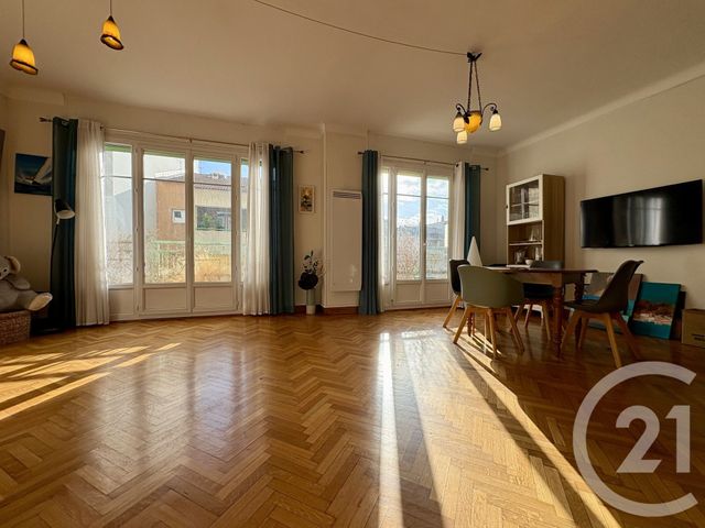 Appartement T4 &agrave; vendre - 4 pi&egrave;ces - 112 m2 - Marseille - 13005 - PROVENCE-ALPES-COTE-D-AZUR