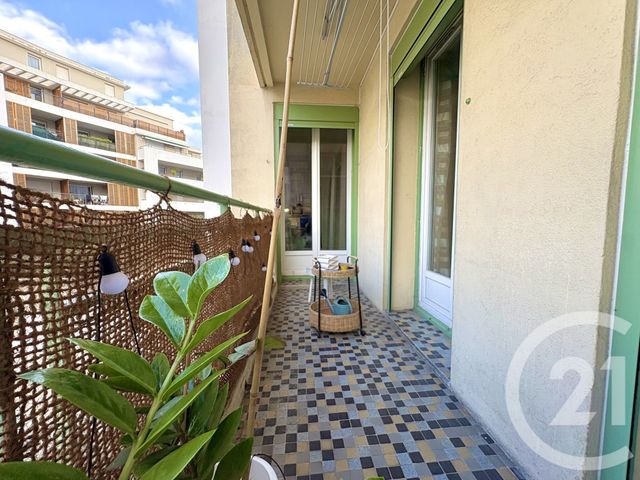 Appartement T4 &agrave; vendre - 4 pi&egrave;ces - 112 m2 - Marseille - 13005 - PROVENCE-ALPES-COTE-D-AZUR