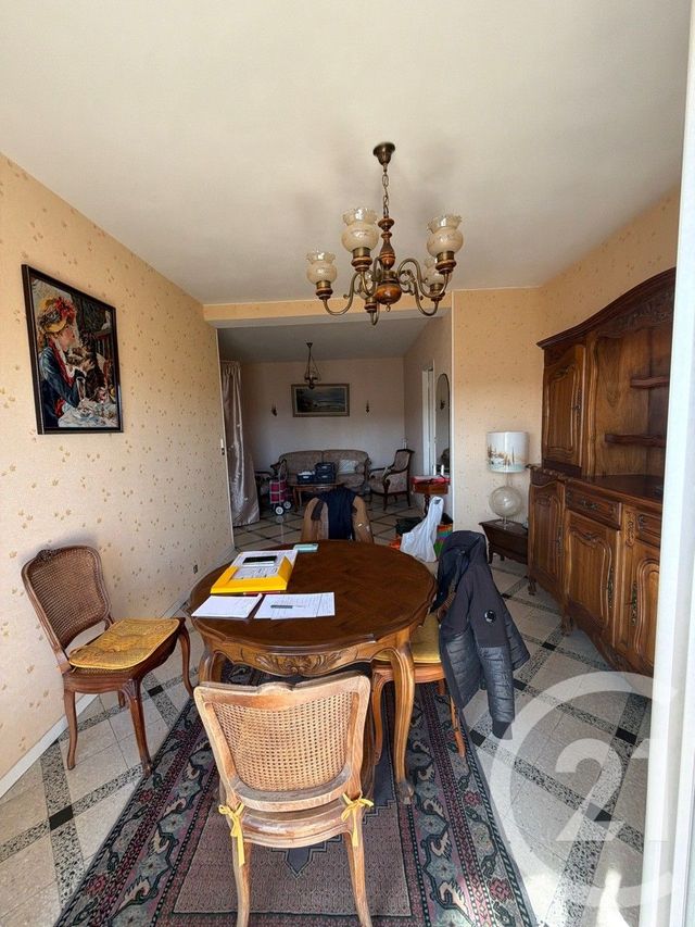 Appartement F3 &agrave; vendre - 3 pi&egrave;ces - 76,09 m2 - Marseille - 13005 - PROVENCE-ALPES-COTE-D-AZUR