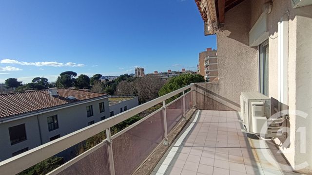 Appartement Duplex &agrave; louer - 5 pi&egrave;ces - 95,93 m2 - Marseille - 13010 - PROVENCE-ALPES-COTE-D-AZUR