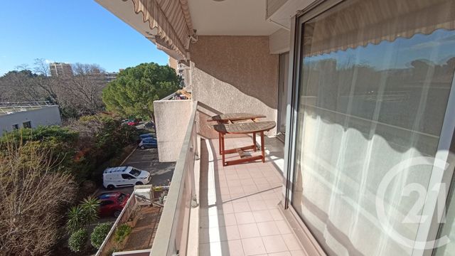 Appartement Duplex &agrave; louer - 5 pi&egrave;ces - 95,93 m2 - Marseille - 13010 - PROVENCE-ALPES-COTE-D-AZUR
