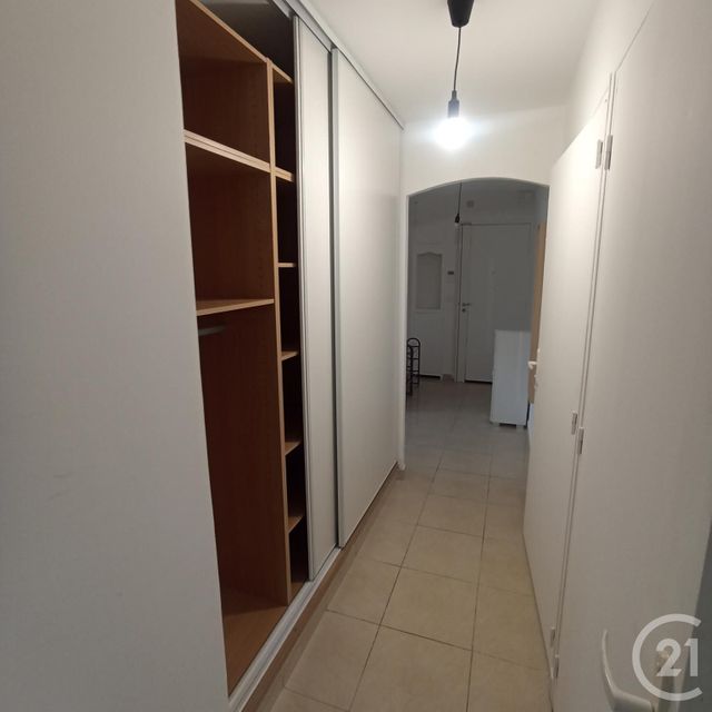 Appartement F3 &agrave; louer - 3 pi&egrave;ces - 60,48 m2 - Marseille - 13008 - PROVENCE-ALPES-COTE-D-AZUR