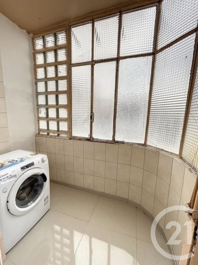 Appartement T4 &agrave; louer - 4 pi&egrave;ces - 70,30 m2 - Marseille - 13002 - PROVENCE-ALPES-COTE-D-AZUR