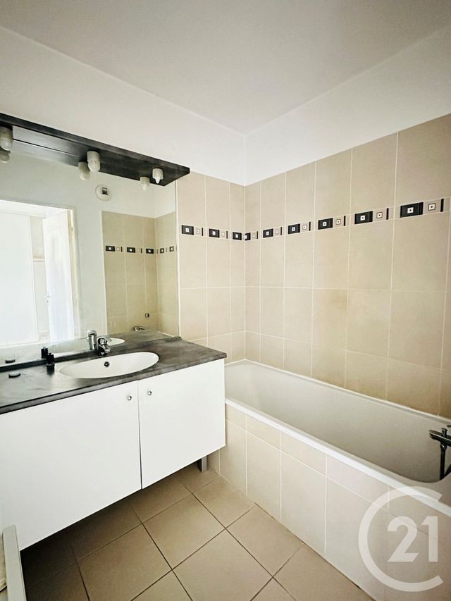 Appartement T3 &agrave; vendre - 3 pi&egrave;ces - 66,64 m2 - Marseille - 13004 - PROVENCE-ALPES-COTE-D-AZUR