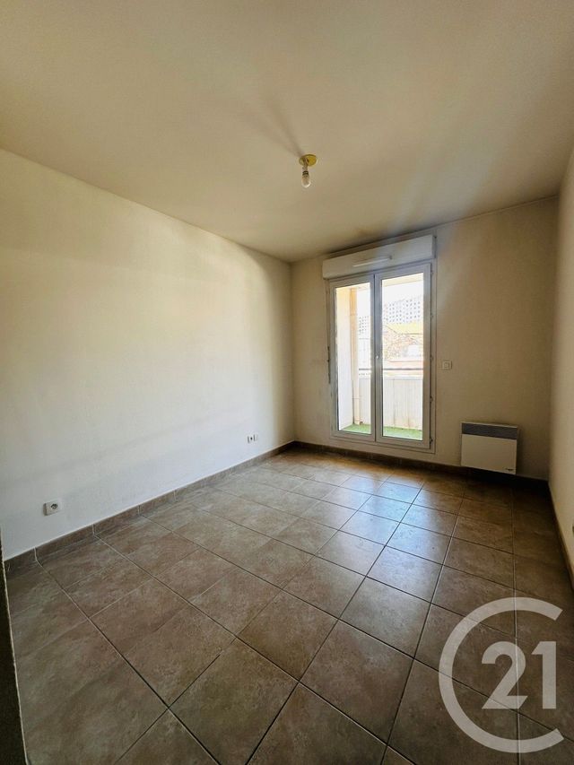 Appartement T3 &agrave; vendre - 3 pi&egrave;ces - 66,64 m2 - Marseille - 13004 - PROVENCE-ALPES-COTE-D-AZUR