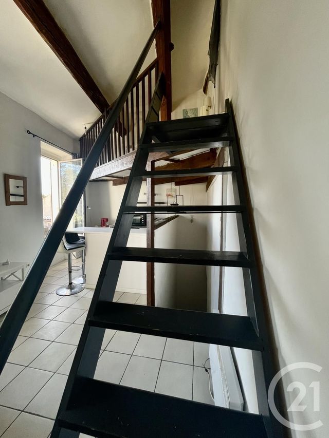 Appartement T1 &agrave; louer - 1 pi&egrave;ce - 29,60 m2 - Marseille - 13016 - PROVENCE-ALPES-COTE-D-AZUR