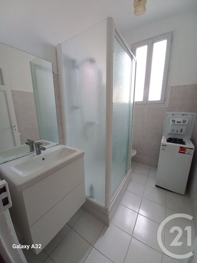 Appartement F3 bis &agrave; louer - 3 pi&egrave;ces - 95 m2 - Marseille - 13004 - PROVENCE-ALPES-COTE-D-AZUR