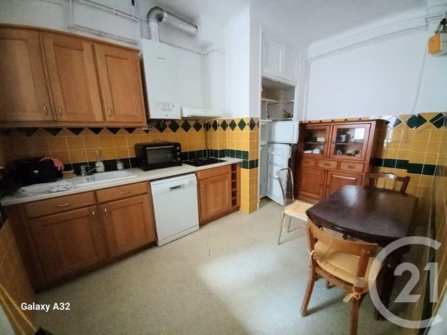 Appartement F3 bis &agrave; louer - 3 pi&egrave;ces - 95 m2 - Marseille - 13004 - PROVENCE-ALPES-COTE-D-AZUR