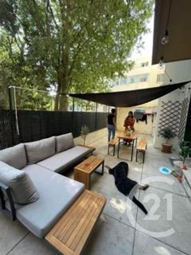 Appartement Chambre &agrave; louer - 1 pi&egrave;ce - 11 m2 - Marseille - 13004 - PROVENCE-ALPES-COTE-D-AZUR