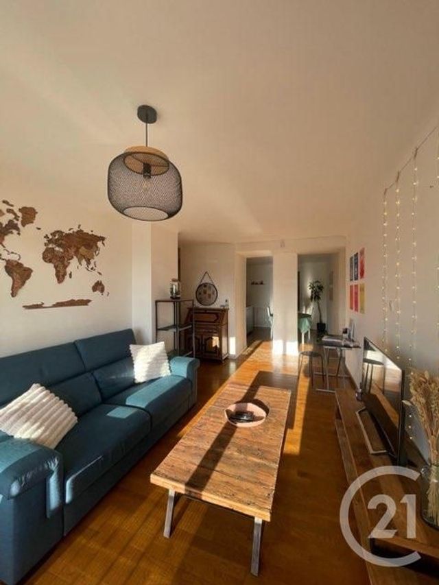 Appartement Chambre &agrave; louer - 1 pi&egrave;ce - 11 m2 - Marseille - 13004 - PROVENCE-ALPES-COTE-D-AZUR