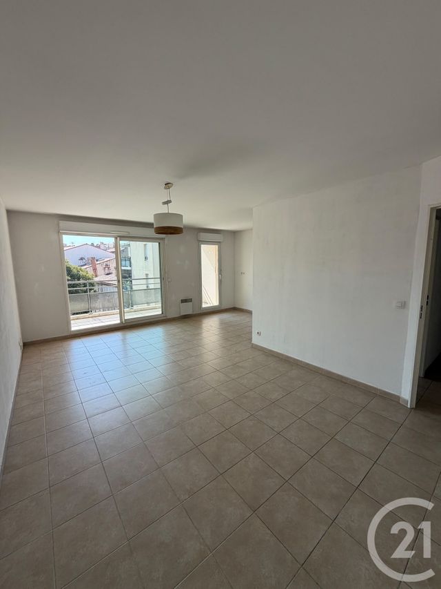 Appartement T3 &agrave; vendre - 3 pi&egrave;ces - 65,44 m2 - Marseille - 13004 - PROVENCE-ALPES-COTE-D-AZUR