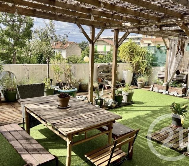 Appartement F2 &agrave; louer - 2 pi&egrave;ces - 32,78 m2 - Marseille - 13004 - PROVENCE-ALPES-COTE-D-AZUR