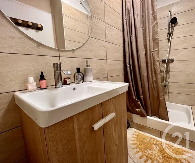 Appartement F2 &agrave; louer - 2 pi&egrave;ces - 32,78 m2 - Marseille - 13004 - PROVENCE-ALPES-COTE-D-AZUR
