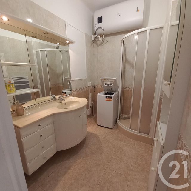 Appartement T2 &agrave; louer - 2 pi&egrave;ces - 59,22 m2 - Marseille - 13001 - PROVENCE-ALPES-COTE-D-AZUR
