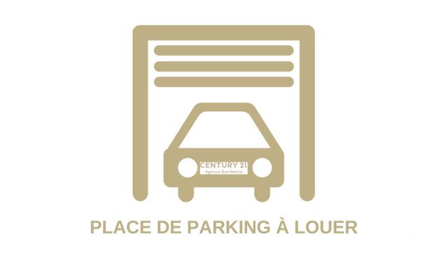 Parking à louer - 10 m2 - Le Mans - 72 - PAYS-DE-LOIRE