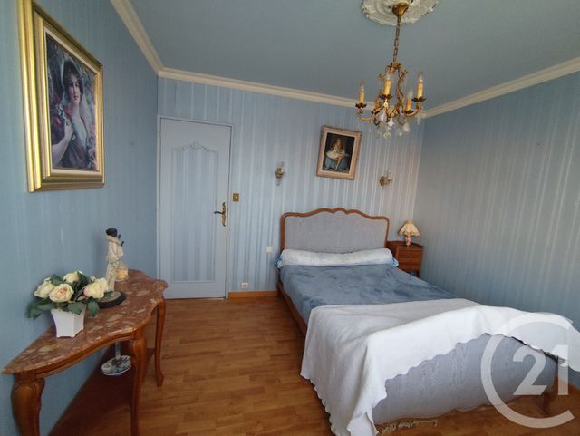 Appartement T5 &agrave; vendre - 5 pi&egrave;ces - 88,07 m2 - Allonnes - 72 - PAYS-DE-LOIRE