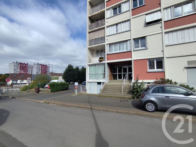 Appartement T5 &agrave; vendre - 5 pi&egrave;ces - 88,07 m2 - Allonnes - 72 - PAYS-DE-LOIRE