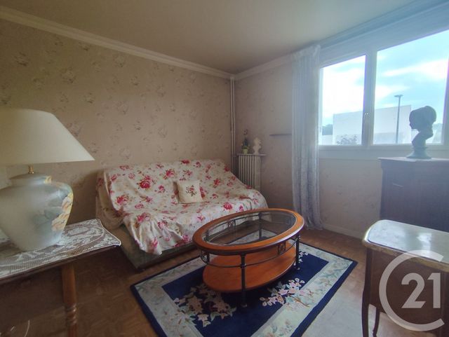Appartement T5 &agrave; vendre - 5 pi&egrave;ces - 88,07 m2 - Allonnes - 72 - PAYS-DE-LOIRE