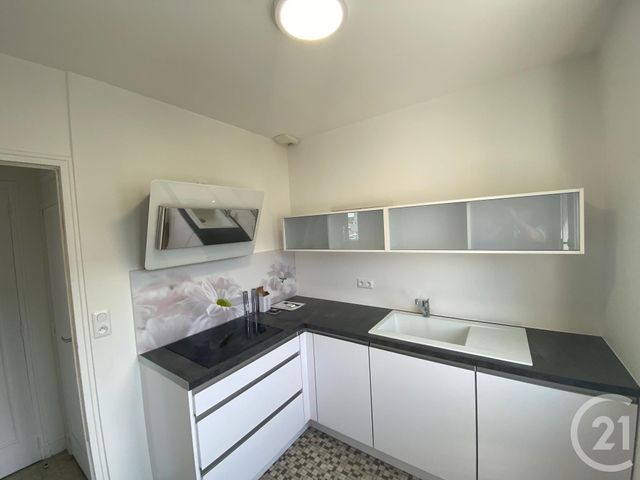 Appartement F3 &agrave; louer - 3 pi&egrave;ces - 46,89 m2 - Le Mans - 72 - PAYS-DE-LOIRE