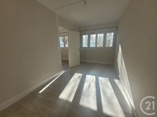 Appartement F3 &agrave; louer - 3 pi&egrave;ces - 54,73 m2 - Le Mans - 72 - PAYS-DE-LOIRE