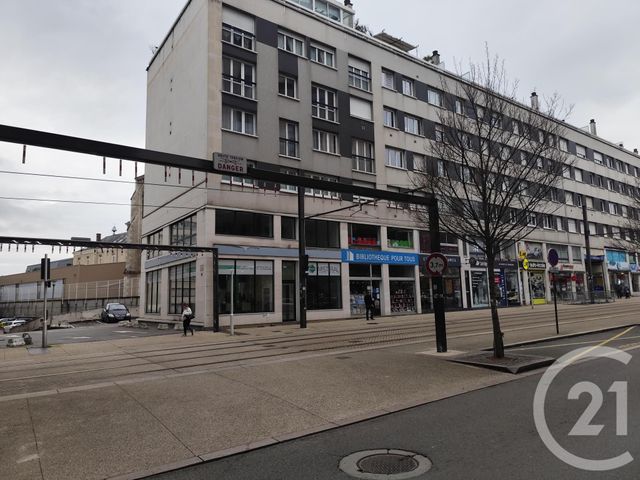 parking - LE MANS - 72