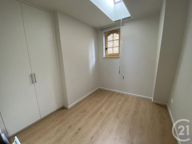 Appartement Duplex &agrave; louer - 4 pi&egrave;ces - 91,19 m2 - Le Mans - 72 - PAYS-DE-LOIRE