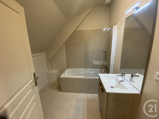 Appartement Duplex &agrave; louer - 4 pi&egrave;ces - 91,19 m2 - Le Mans - 72 - PAYS-DE-LOIRE
