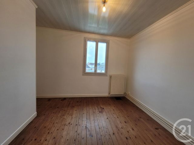 Maison &agrave; louer - 4 pi&egrave;ces - 78,87 m2 - Le Mans - 72 - PAYS-DE-LOIRE