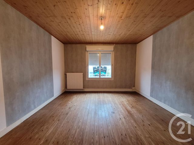 Maison &agrave; louer - 4 pi&egrave;ces - 78,87 m2 - Le Mans - 72 - PAYS-DE-LOIRE