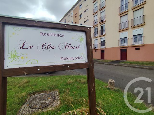 Appartement T4 &agrave; louer - 4 pi&egrave;ces - 68 m2 - Allonnes - 72 - PAYS-DE-LOIRE