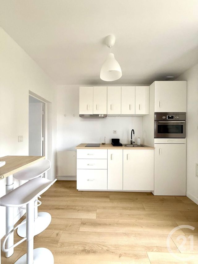 Maison &agrave; louer - 1 pi&egrave;ce - 29,80 m2 - Arnage - 72 - PAYS-DE-LOIRE