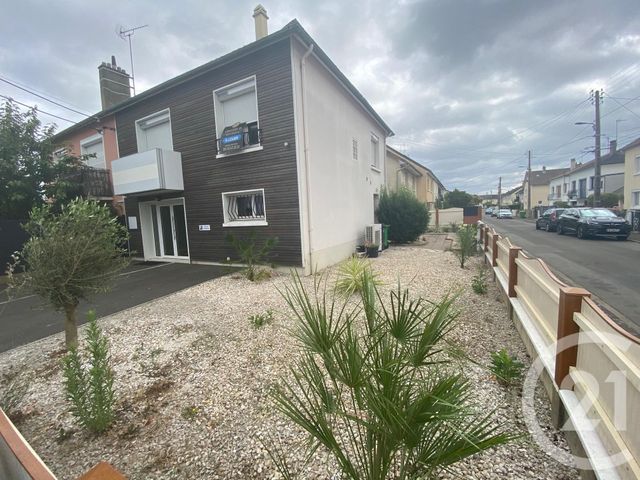 Appartement F3 &agrave; louer - 3 pi&egrave;ces - 46,89 m2 - Le Mans - 72 - PAYS-DE-LOIRE