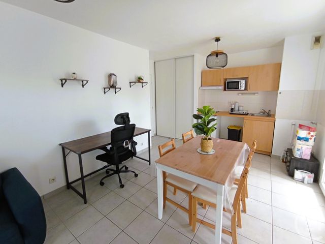 Appartement F2 &agrave; louer - 2 pi&egrave;ces - 41,68 m2 - Le Mans - 72 - PAYS-DE-LOIRE
