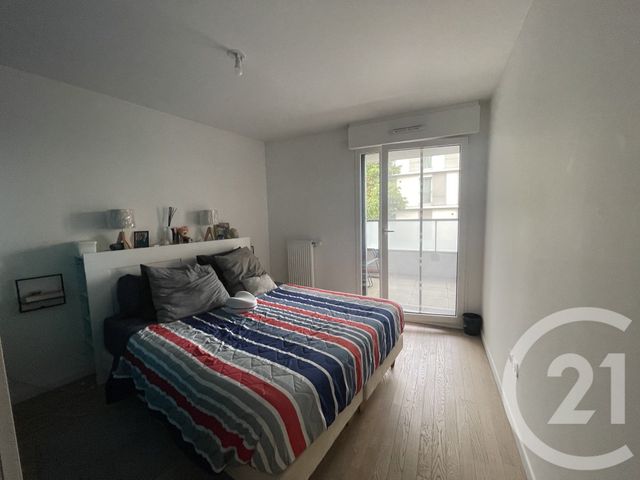 Appartement F3 &agrave; louer - 3 pi&egrave;ces - 61,28 m2 - Colombes - 92 - ILE-DE-FRANCE
