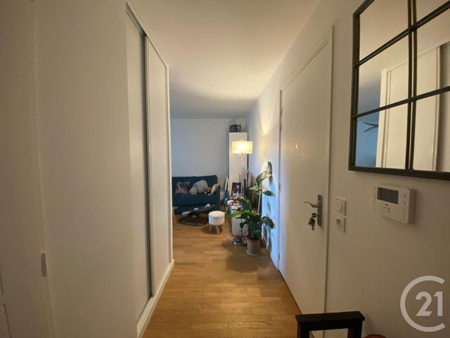Appartement F3 &agrave; louer - 3 pi&egrave;ces - 61,28 m2 - Colombes - 92 - ILE-DE-FRANCE