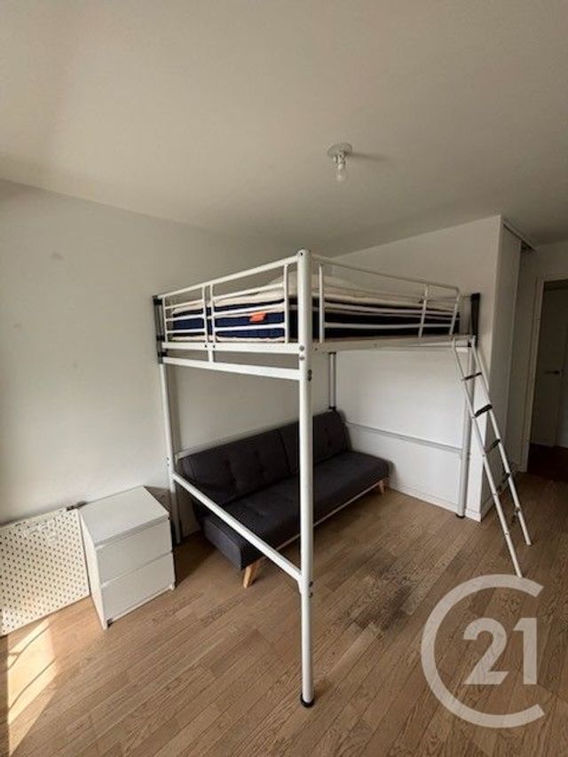 Appartement F3 &agrave; louer - 3 pi&egrave;ces - 61,28 m2 - Colombes - 92 - ILE-DE-FRANCE