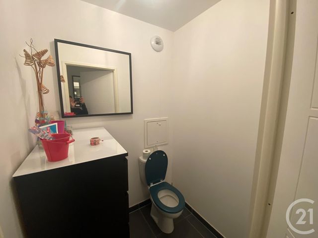 Appartement F3 &agrave; louer - 3 pi&egrave;ces - 61,28 m2 - Colombes - 92 - ILE-DE-FRANCE