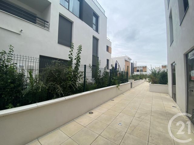 Appartement F3 &agrave; louer - 3 pi&egrave;ces - 61,28 m2 - Colombes - 92 - ILE-DE-FRANCE