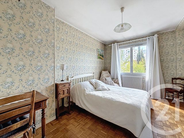 Appartement F4 &agrave; vendre - 4 pi&egrave;ces - 90,84 m2 - Colombes - 92 - ILE-DE-FRANCE