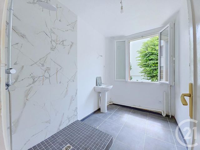 Appartement F4 &agrave; vendre - 5 pi&egrave;ces - 81,28 m2 - Colombes - 92 - ILE-DE-FRANCE