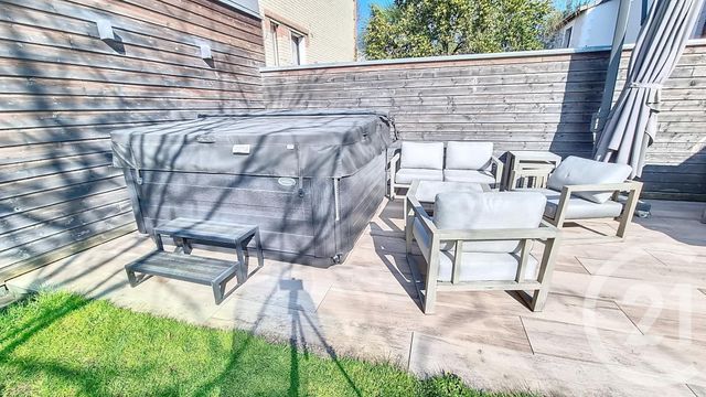 Maison à vendre - 5 pièces - 140,27 m2 - Colombes - 92 - ILE-DE-FRANCE