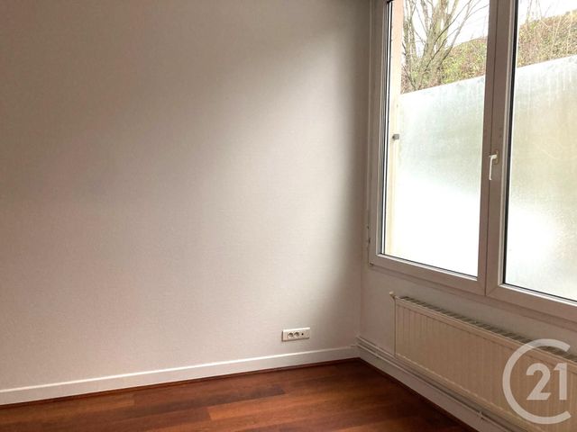 Appartement F3 &agrave; louer - 3 pi&egrave;ces - 70,22 m2 - Suresnes - 92 - ILE-DE-FRANCE